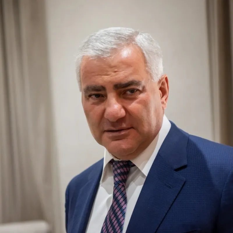 Karapetyanın ev dustaqlığı 3 ay uzadılıb